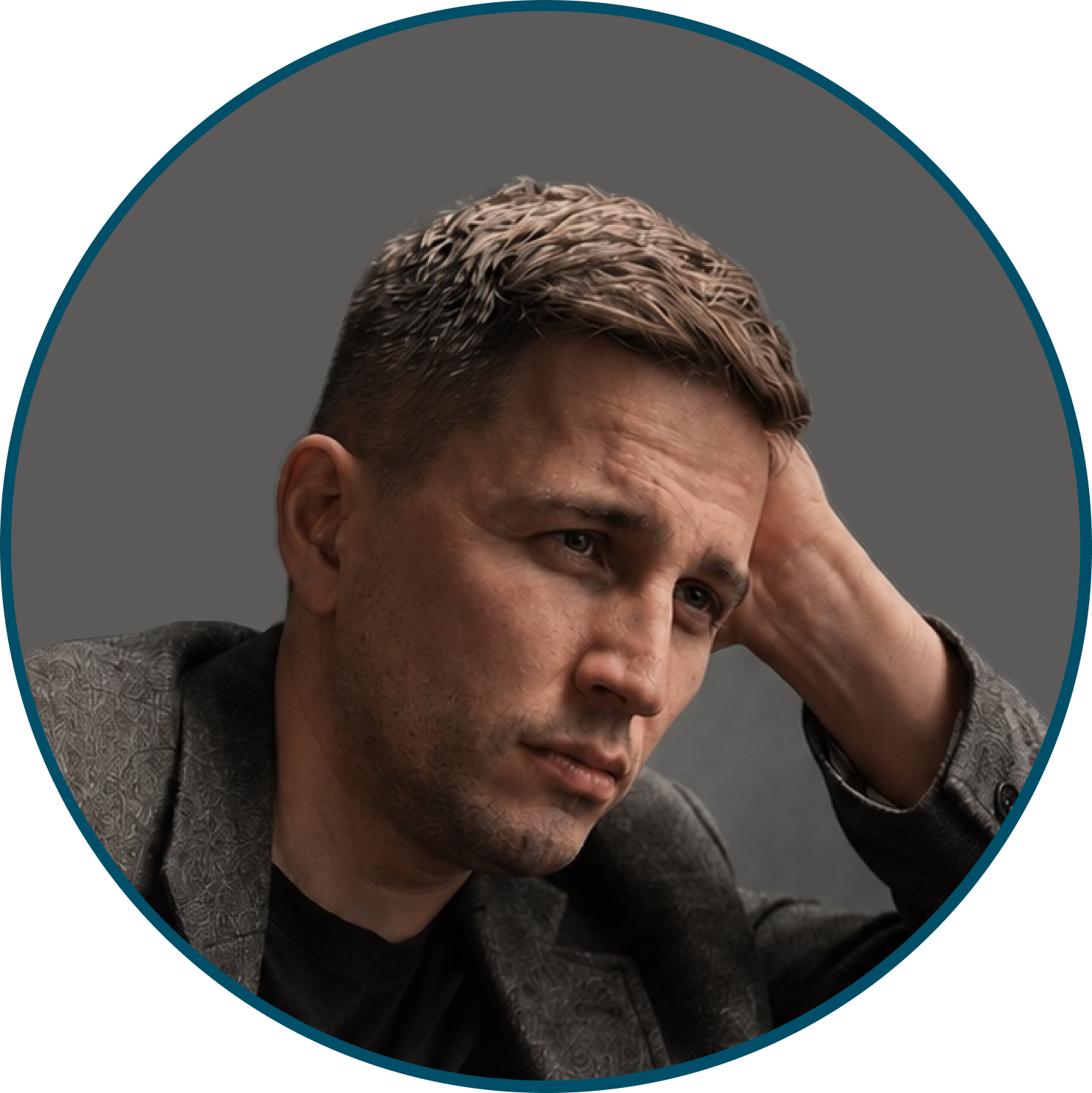 Алексей Горяев, преподаватель программы &laquo;Мастер финансов&raquo; РЭШ