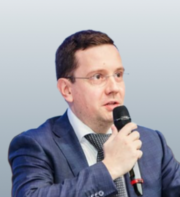 Lecturer (visiting), Head of strategic finance, VTB Peter  Dorozhkin 