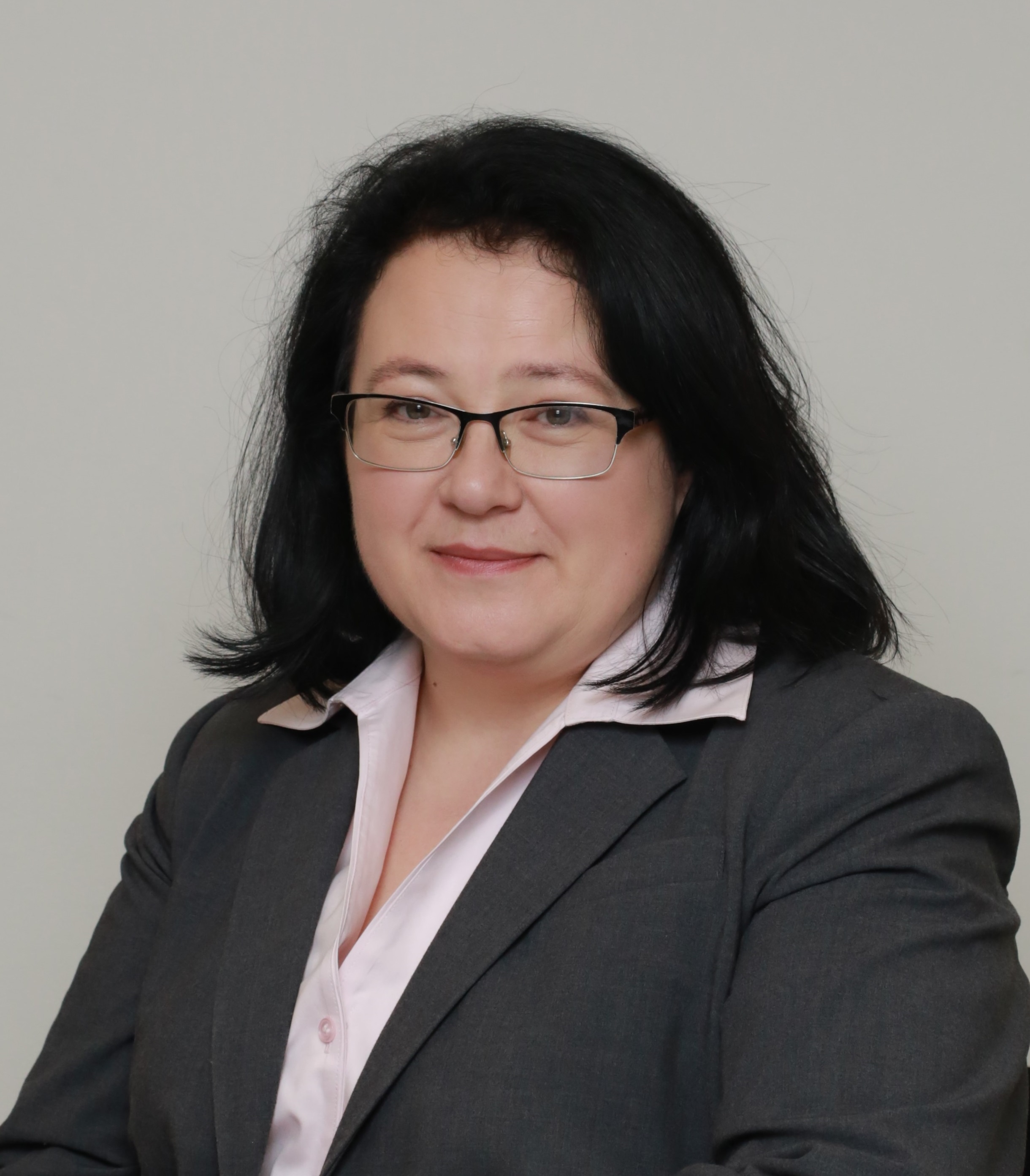 Профессор, Директор Центра экономических и финансовых исследований и разработок  Наталья Волчкова